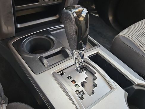 Used 2018 Toyota 4Runner SR5 image 21