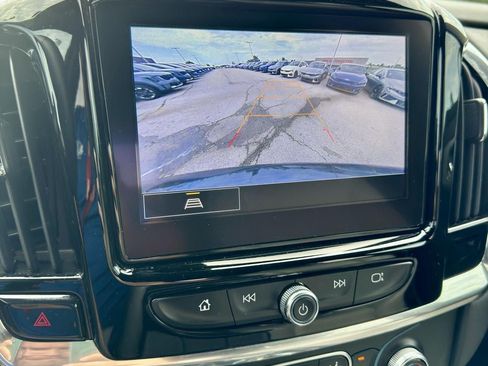 Used 2023 Chevrolet Traverse LT AWD/4WD image 23