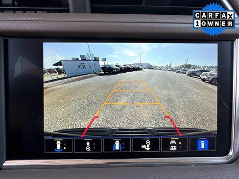 Used 2023 GMC Yukon Denali image 30