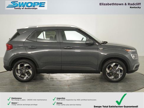 New 2026 Hyundai Venue SEL FWD image 2