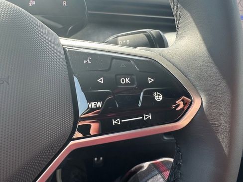 New 2025 Volkswagen ID. Buzz Pro S image 35
