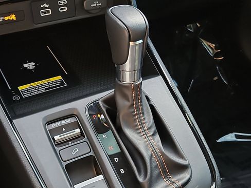 Used 2024 Honda CR-V Sport Touring image 15