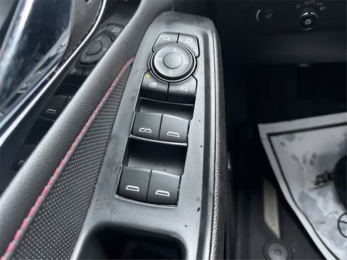 Certified 2023 Chevrolet Traverse RS image 43