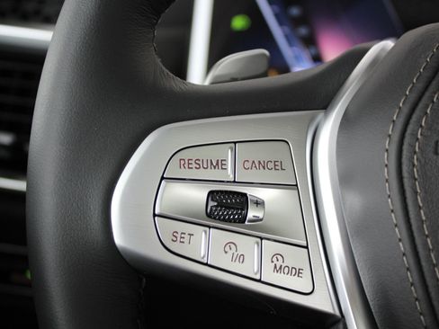 New 2026 BMW X7 xDrive40i image 14