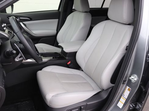 Used 2024 Mitsubishi Eclipse Cross SEL AWD/4WD image 4