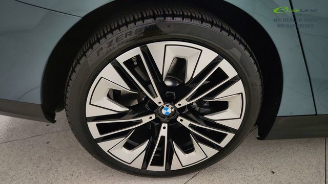 Used 2026 BMW i5 xDrive40 AWD/4WD image 92