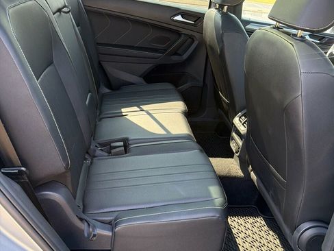 Used 2024 Volkswagen Tiguan SE R-Line FWD image 14