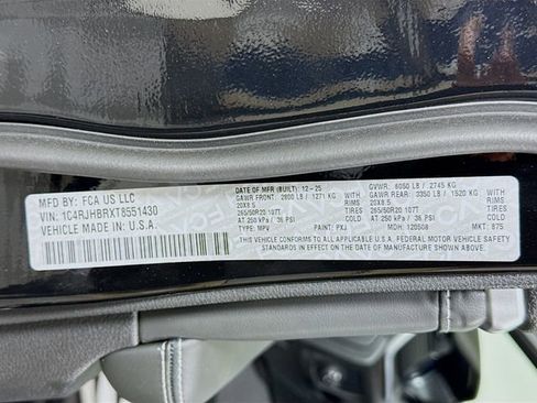 New 2026 Jeep Grand Cherokee Limited image 32