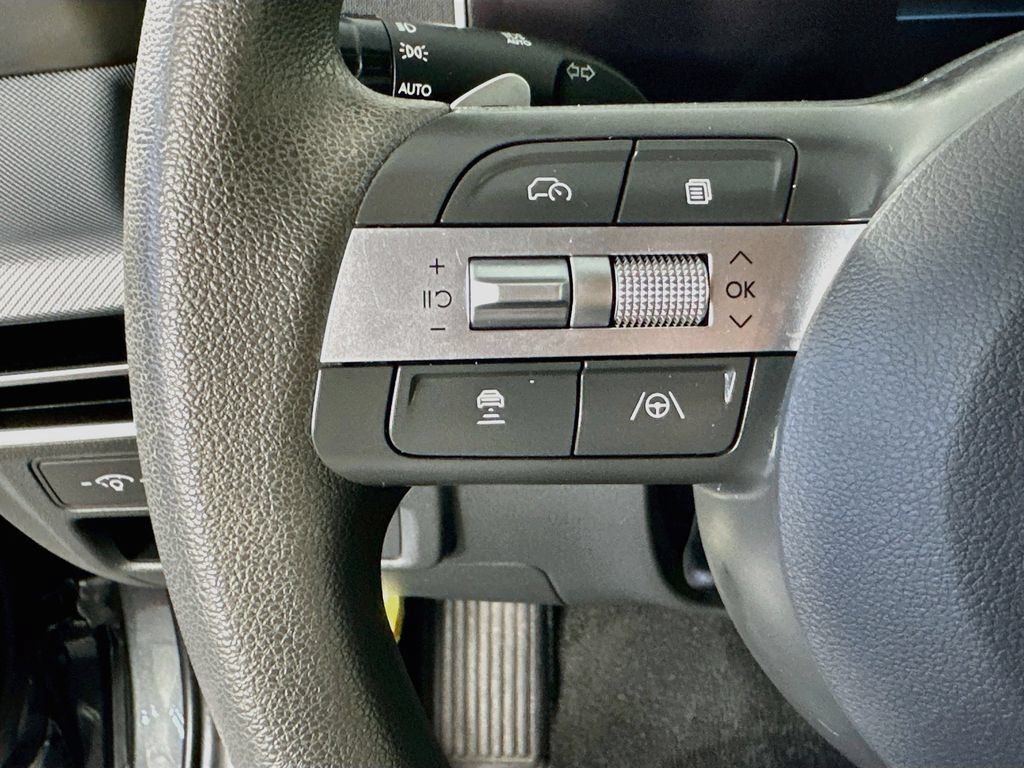 Used 2025 Hyundai Sonata SEL FWD image 23