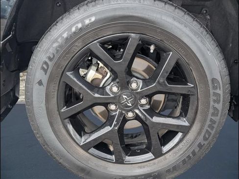 Used 2024 Toyota RAV4 LE FWD image 20