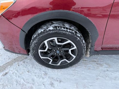 Used 2016 Subaru Crosstrek 2.0i Premium image 12