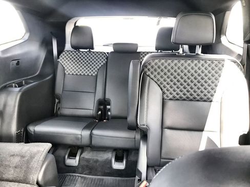 Used 2024 GMC Acadia Denali w/ Super Cruise Package image 22