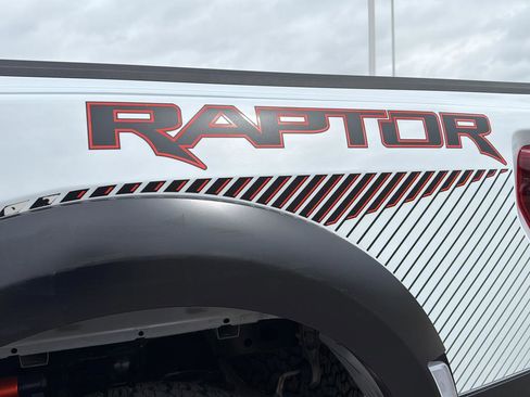 Used 2025 Ford F150 Raptor image 27