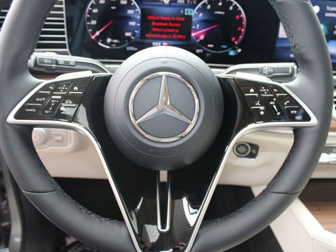 New 2026 Mercedes-Benz GLE 450 4MATIC image 18