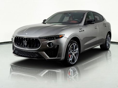 Used 2022 Maserati Levante Modena image 42