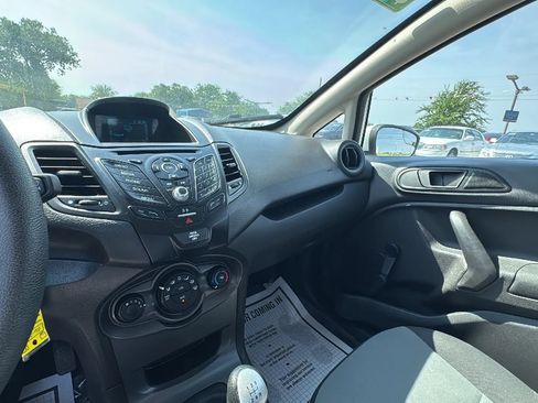 Used 2016 Ford Fiesta S FWD image 15