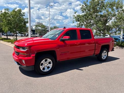 Used 2018 Chevrolet Silverado 1500 LT w/ All Star Edition AWD/4WD image 3