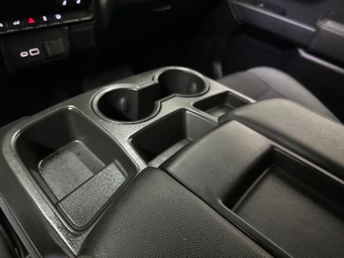 Used 2021 Chevrolet Silverado 1500 LT AWD/4WD image 44