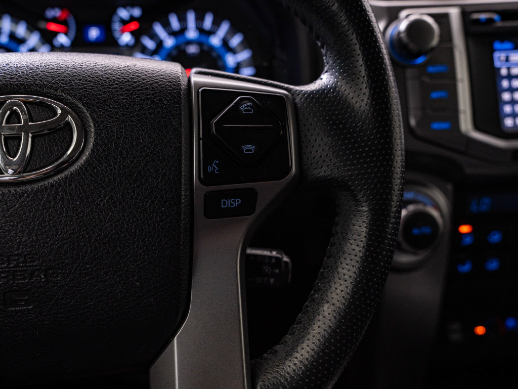 Used 2019 Toyota 4Runner Limited AWD/4WD image 28