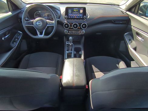 Used 2022 Nissan Sentra SR w/ Electronics Package image 28