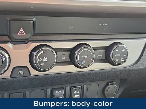 Used 2019 Toyota Tacoma SR5 image 18