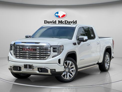 Used 2024 GMC Sierra 1500 Denali w/ Denali Reserve Package AWD/4WD image 1