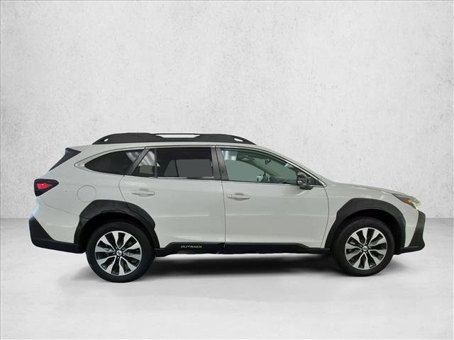 Certified 2023 Subaru Outback Limited AWD/4WD image 4