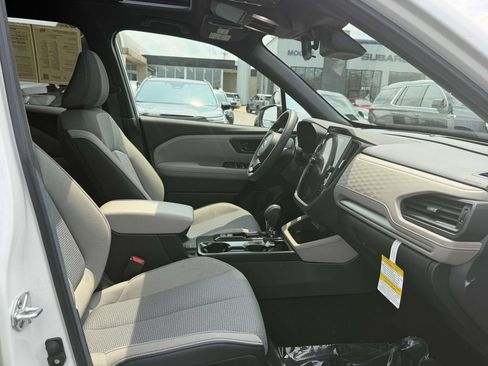 Certified 2026 Subaru Forester Premium w/ Base/Premium Package AWD/4WD image 12