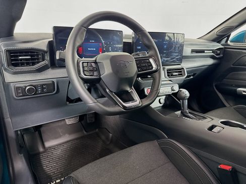 Used 2026 Ford Mustang Convertible RWD image 21