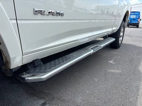 Certified 2022 RAM 2500 Laramie AWD/4WD image 4