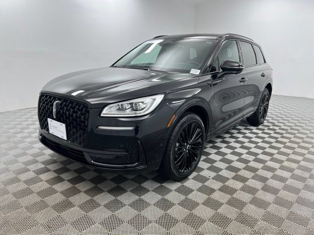 Certified 2023 Lincoln Corsair Reserve w/ Equipment Group 202A AWD/4WD image 2