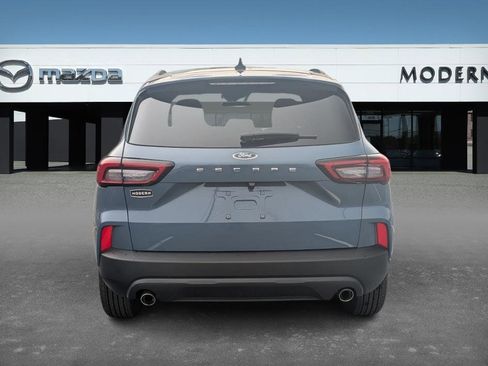 Used 2025 Ford Escape ST-Line image 6