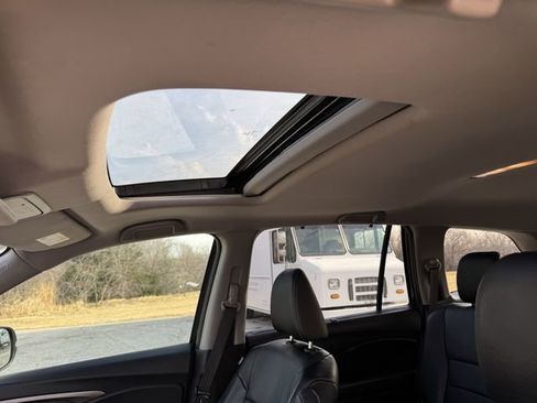 Used 2020 Honda Pilot EX-L image 32