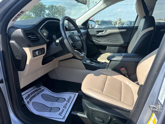 Used 2022 Ford Escape SEL w/ Technology Package AWD/4WD image 35