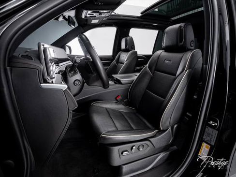 Used 2022 Cadillac Escalade Sport w/ Touring Package AWD/4WD image 27