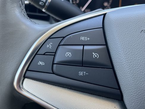 Certified 2023 Cadillac XT5 Premium Luxury FWD image 30
