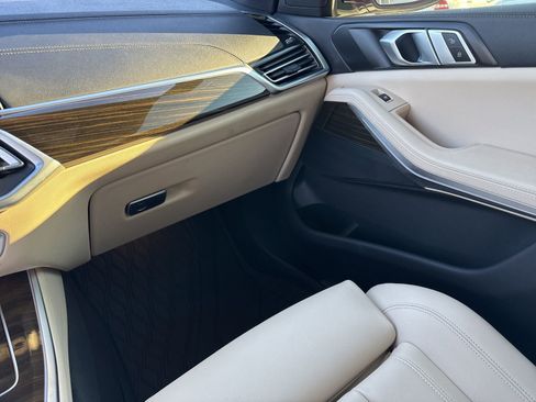 Used 2020 BMW X5 sDrive40i w/ Premium Package image 30