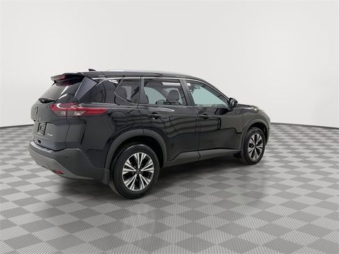 Certified 2022 Nissan Rogue SV w/ SV Premium Package image 12