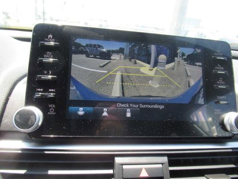 Used 2022 Honda Accord Sport image 27