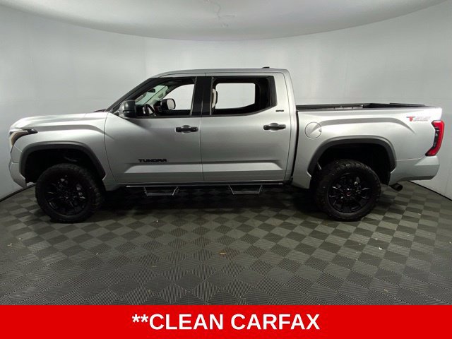 Used 2022 Toyota Tundra SR5 AWD/4WD image 5