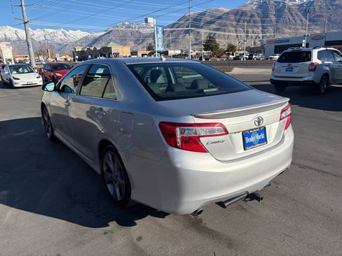 Used 2014 Toyota Camry SE image 8
