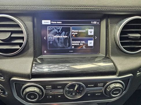 Used 2016 Land Rover LR4 HSE AWD/4WD image 19