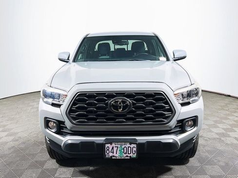 Used 2021 Toyota Tacoma TRD Off-Road AWD/4WD image 2