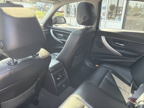 Used 2013 BMW 328i xDrive Sedan AWD/4WD image 22