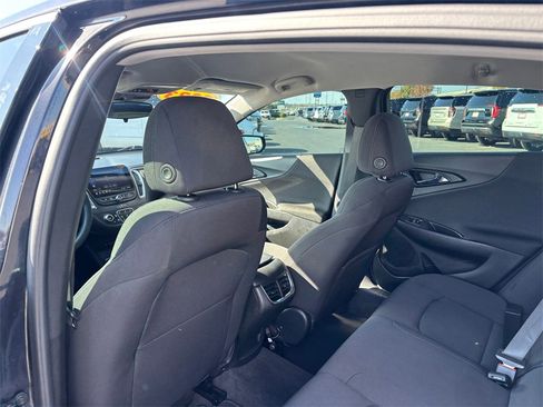 Certified 2023 Chevrolet Malibu LT w/ Driver Confidence Package image 29
