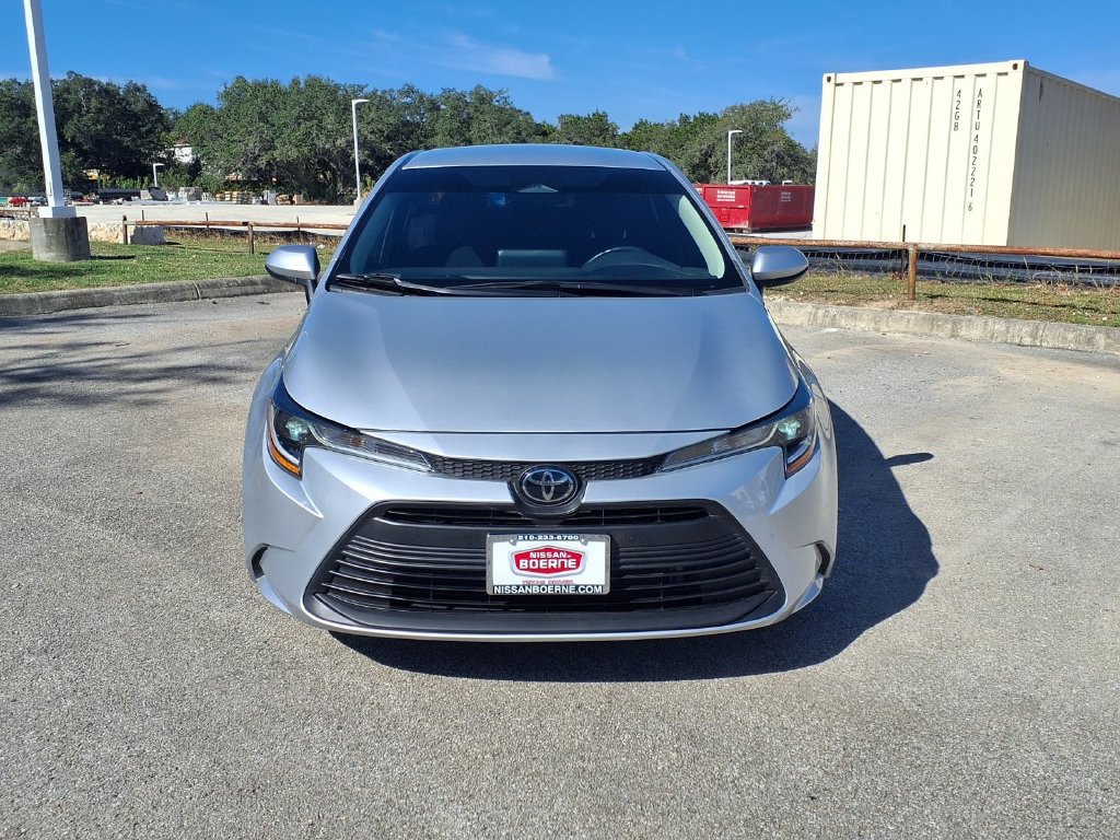 Used 2024 Toyota Corolla LE FWD image 8