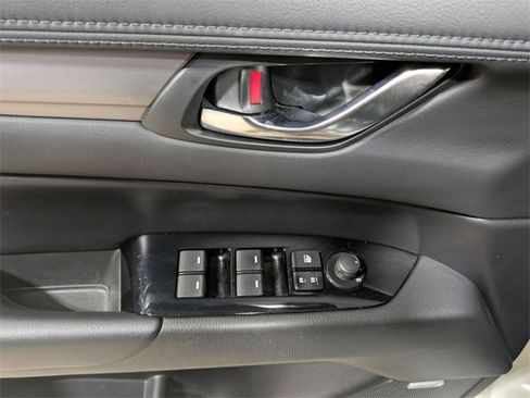 Used 2018 MAZDA CX-5 Touring w/ Preferred Equipment Package image 16