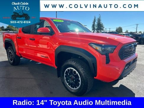 Used 2024 Toyota Tacoma TRD Off-Road w/ TRD Off Road Premium Package AWD/4WD image 5
