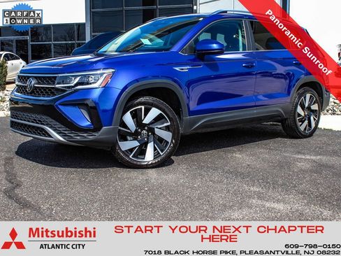 Used 2024 Volkswagen Taos SEL AWD/4WD image 1