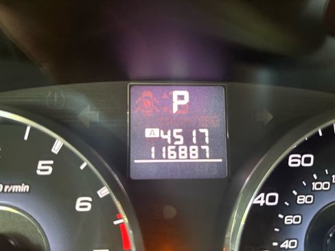 Used 2012 Subaru Outback 2.5i Limited AWD/4WD image 15